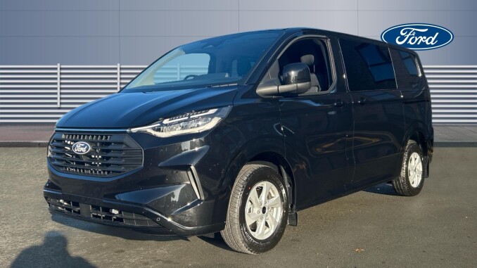 Ford Transit Custom 320 L1 Diesel Fwd 2.0 EcoBlue 150ps H1 Double Cab Van Limited - Image 7